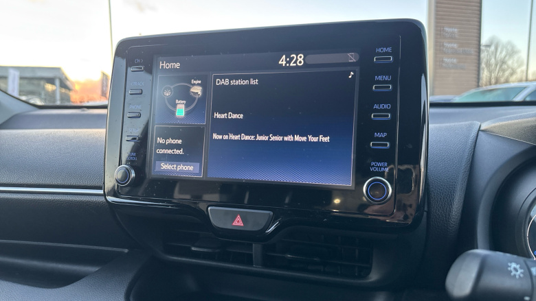 Toyota Yaris 1.5 Hybrid Design 5dr CVT Hybrid Hatchback